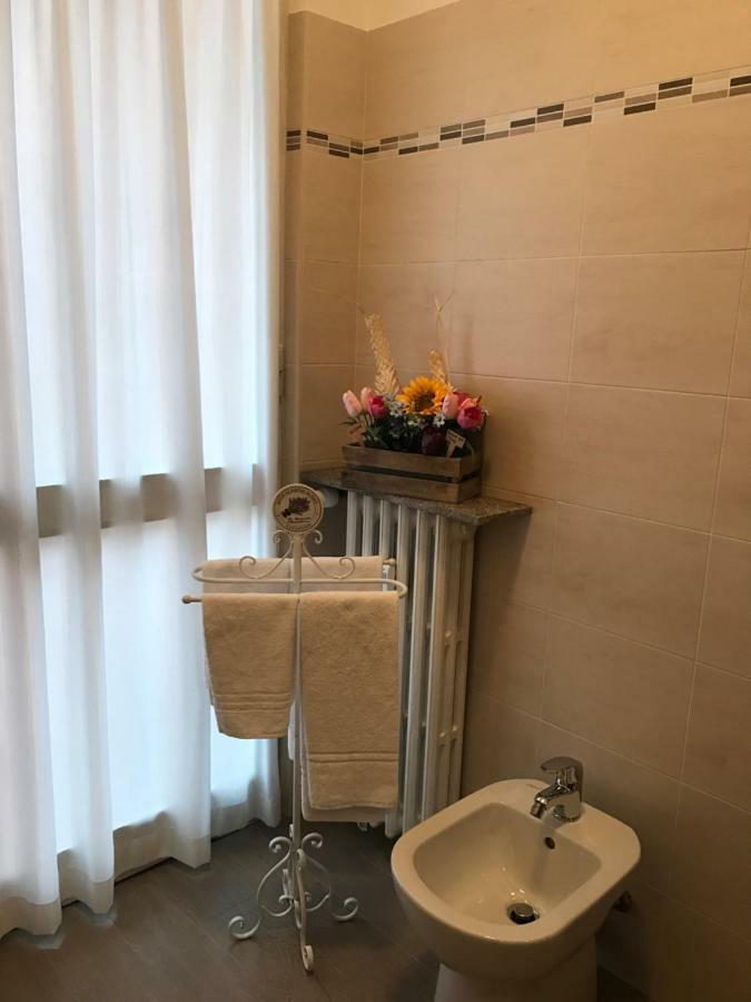 B&B Gloria Apartment Baveno Exterior foto